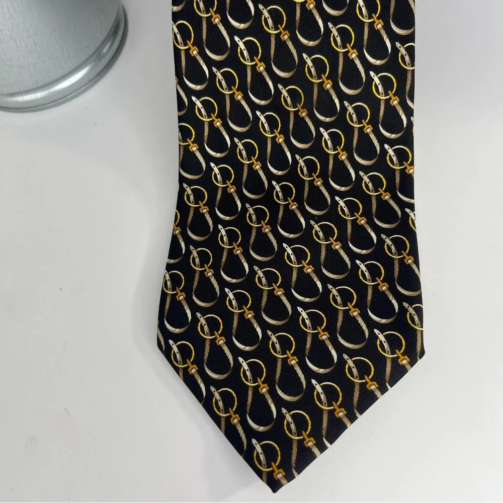 Gucci Men’s Silk Neck Tie‎ Black with Gold Equestrian Buckles Luxury Formal